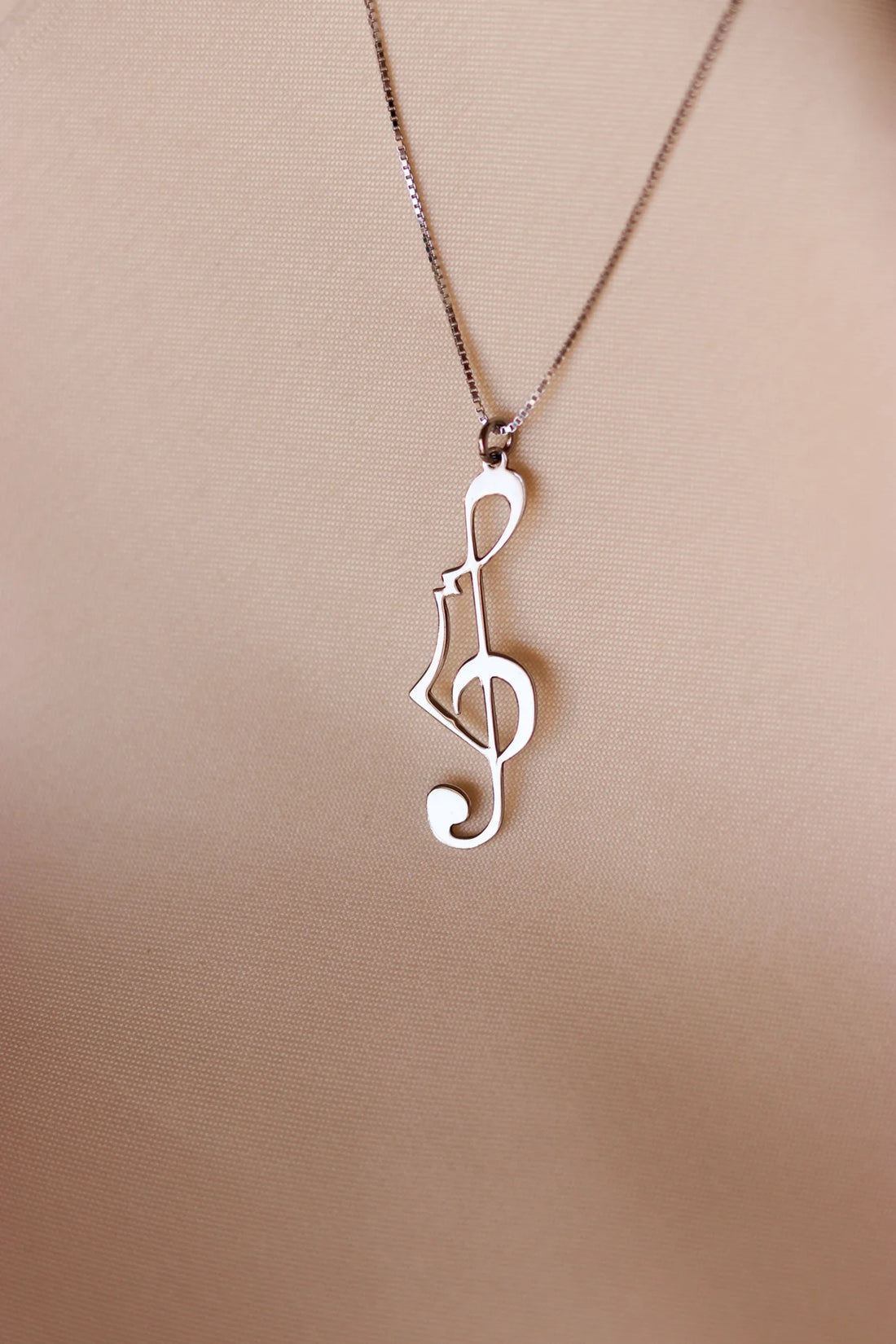 TCB-Necklace(Sol key shaped as the map of Palestine)Silver